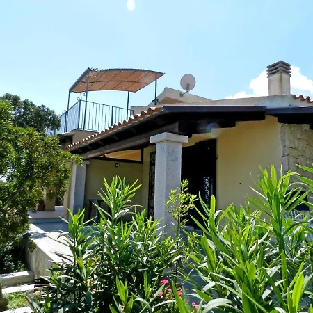Locazione Turistica Rose בית נופש Pittulongu